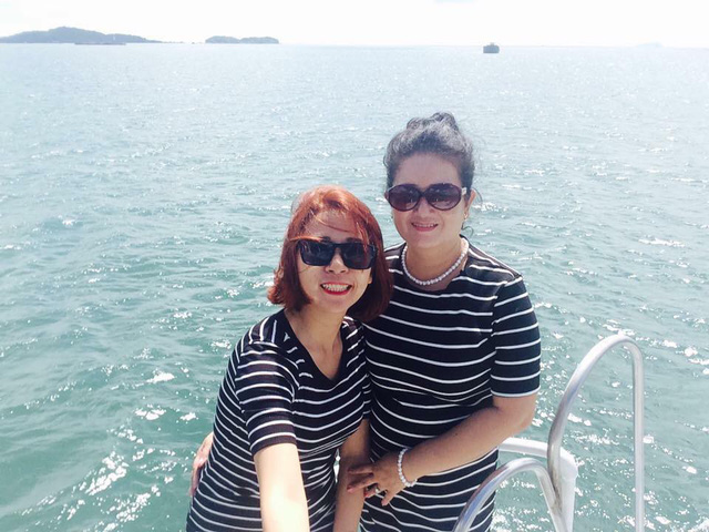 ​Daughter takes mother on trips throughout Vietnam