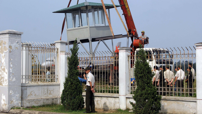 ​Inappropriate airport perimeter fencing poses threats to aviation security in Vietnam