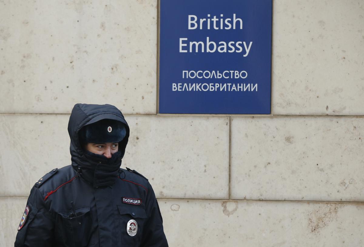 Russia expels 23 British diplomats as crisis over nerve toxin attack deepens