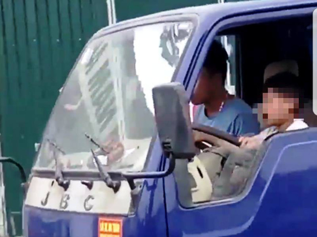 ​Vietnamese man fined for putting nephew, 10, behind truck wheel
