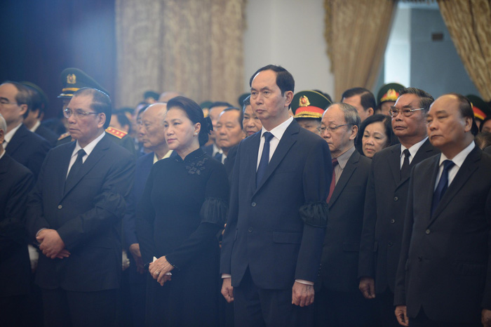 Vietnamese leaders attend the celebration of life.