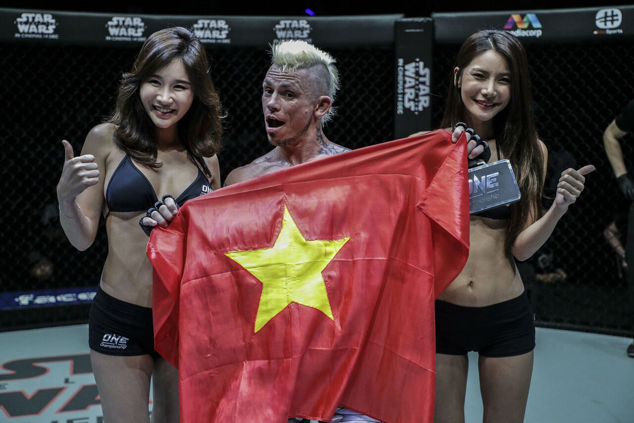 Veteran French MMA boxer with a strong love for Vietnam