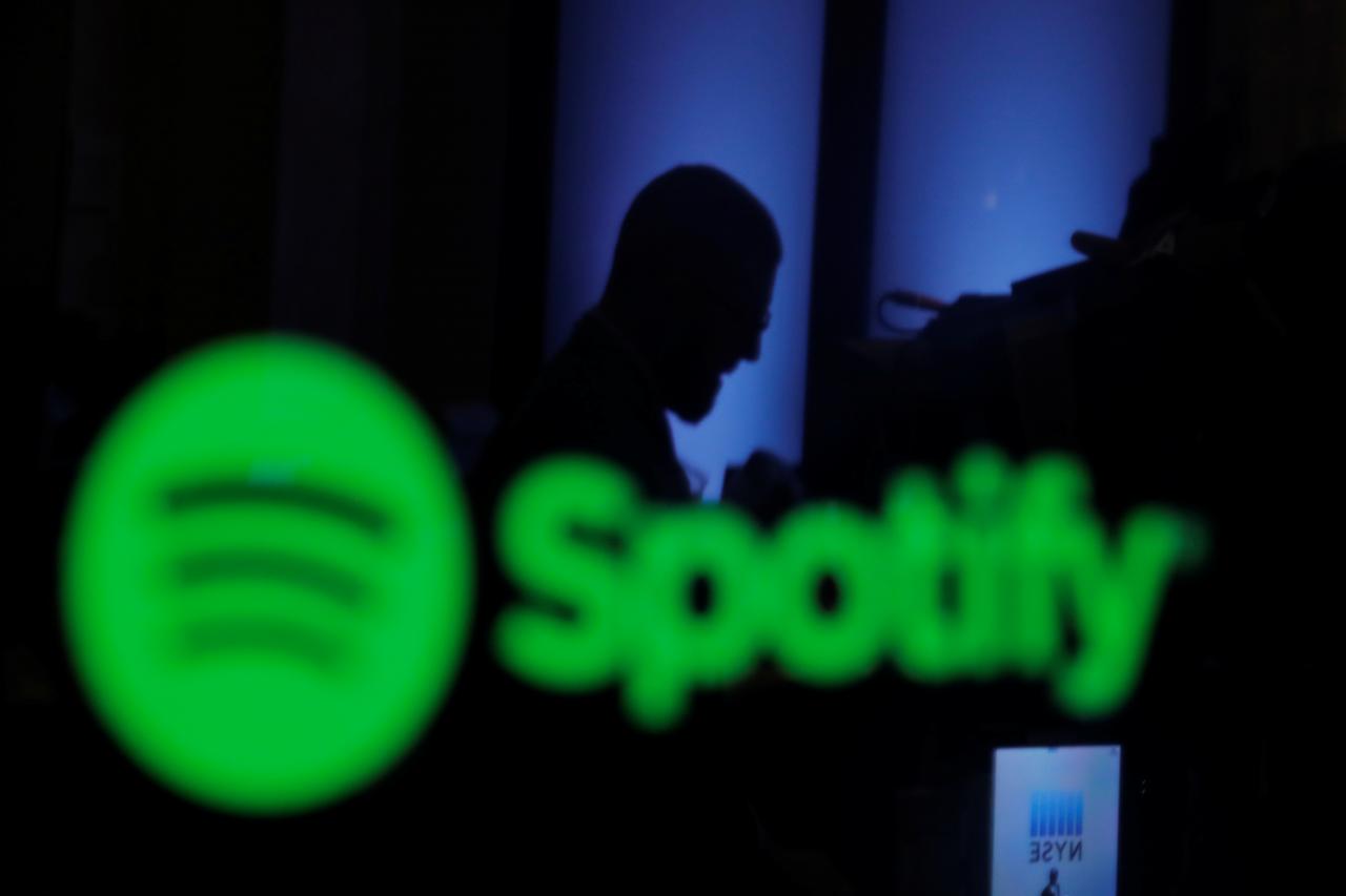 ​Music streaming revenues surge and investors like the beat