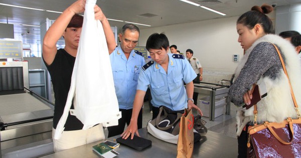 ​​‘Rotten apples’ exist among Vietnam’s customs officers: deputy chief
