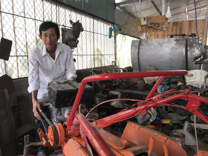 ​Vietnamese PE teacher designs award-winning sugarcane farming machines
