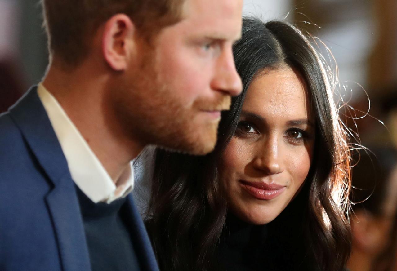 British royal wedding thrown into confusion by bride's father