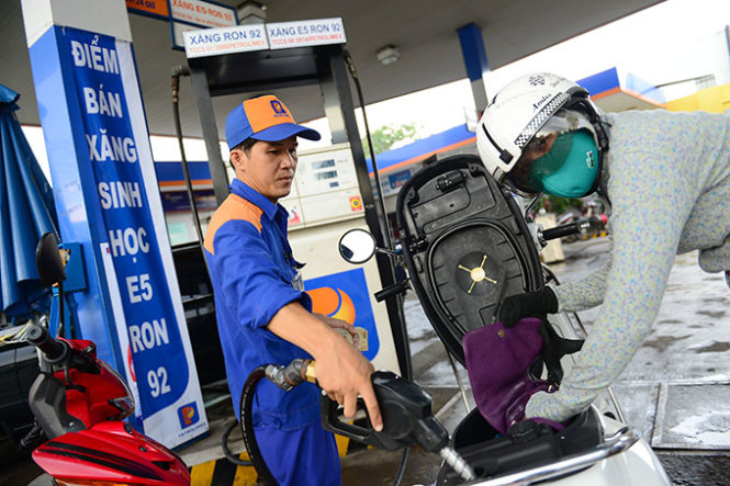 Vietnam’s finance ministry proposes hiking environmental protection taxes on fuel to highest