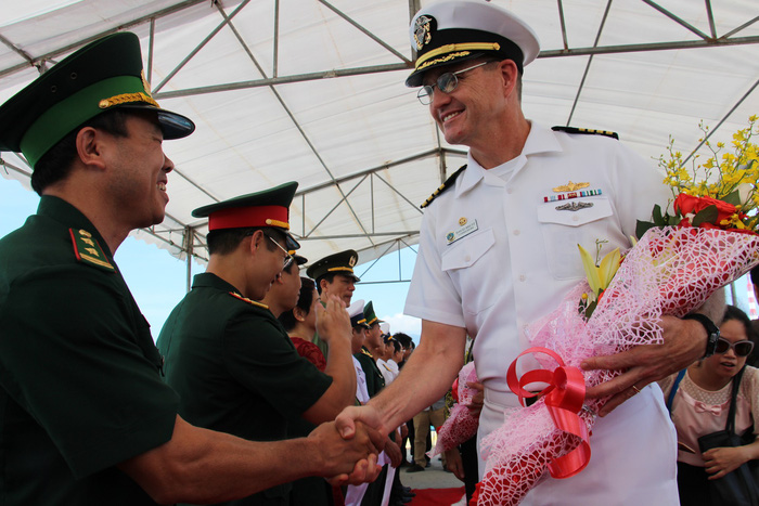 ​US hospital ship arrives in Nha Trang to commence Pacific Partnership Program