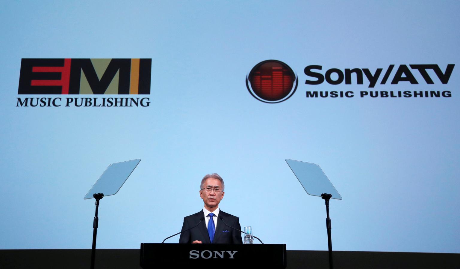 Sony in $2.3 bln deal for EMI, becomes world's biggest music publisher