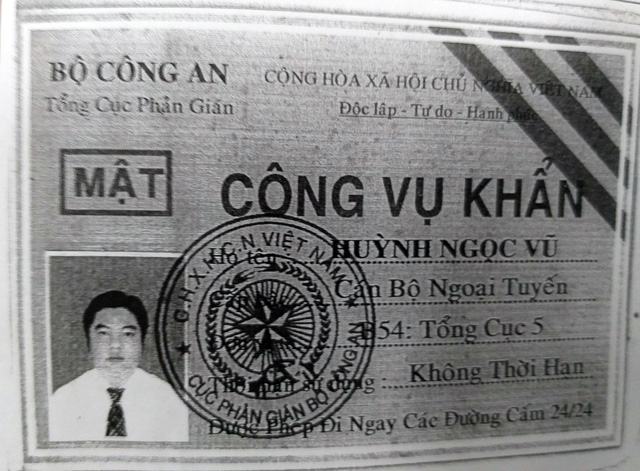 ​Vietnamese man attempts to use bogus counter-intelligence ID to dodge traffic police