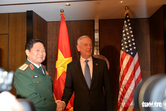 ​US considers transferring jet trainers to Vietnam: Secretary of Defense
