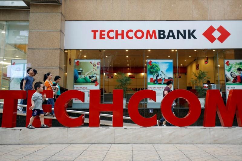 ​Vietnam's Techcombank tumbles in market debut as investors revalue large caps