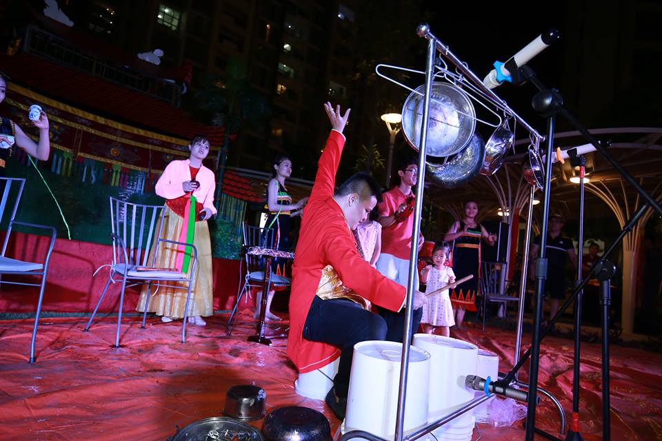 ​Vietnamese drummer breathes musical life into pots, pans 