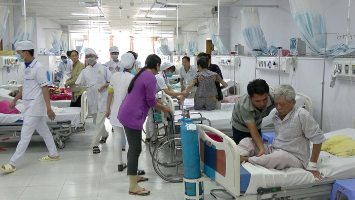 ​Doctors quit public hospitals en masse in Vietnam’s Mekong Delta