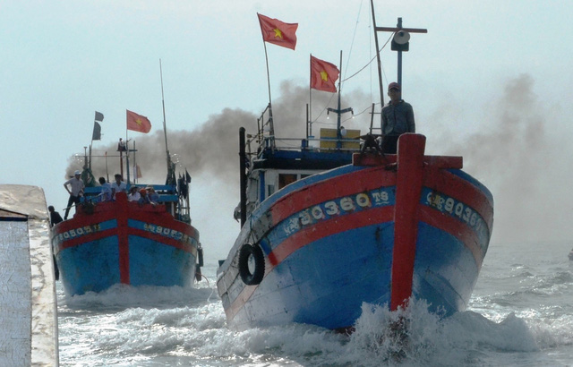 ​Vietnamese ships chased by Chinese vessels off Hoang Sa (Paracels)