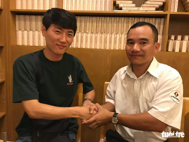 ​Taxi driver in Ho Chi Minh City returns lost wallet to S. Korean policeman