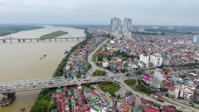 ​French enterprise proposes building cable car to cross Hanoi iconic river