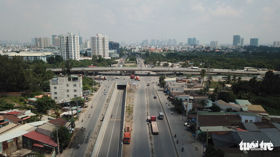 Surface of Ho Chi Minh City’s crucial overpass becomes hollowed hours ...