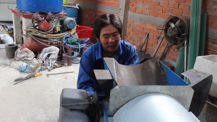 Vietnamese mechanic designs efficient fruit washers 