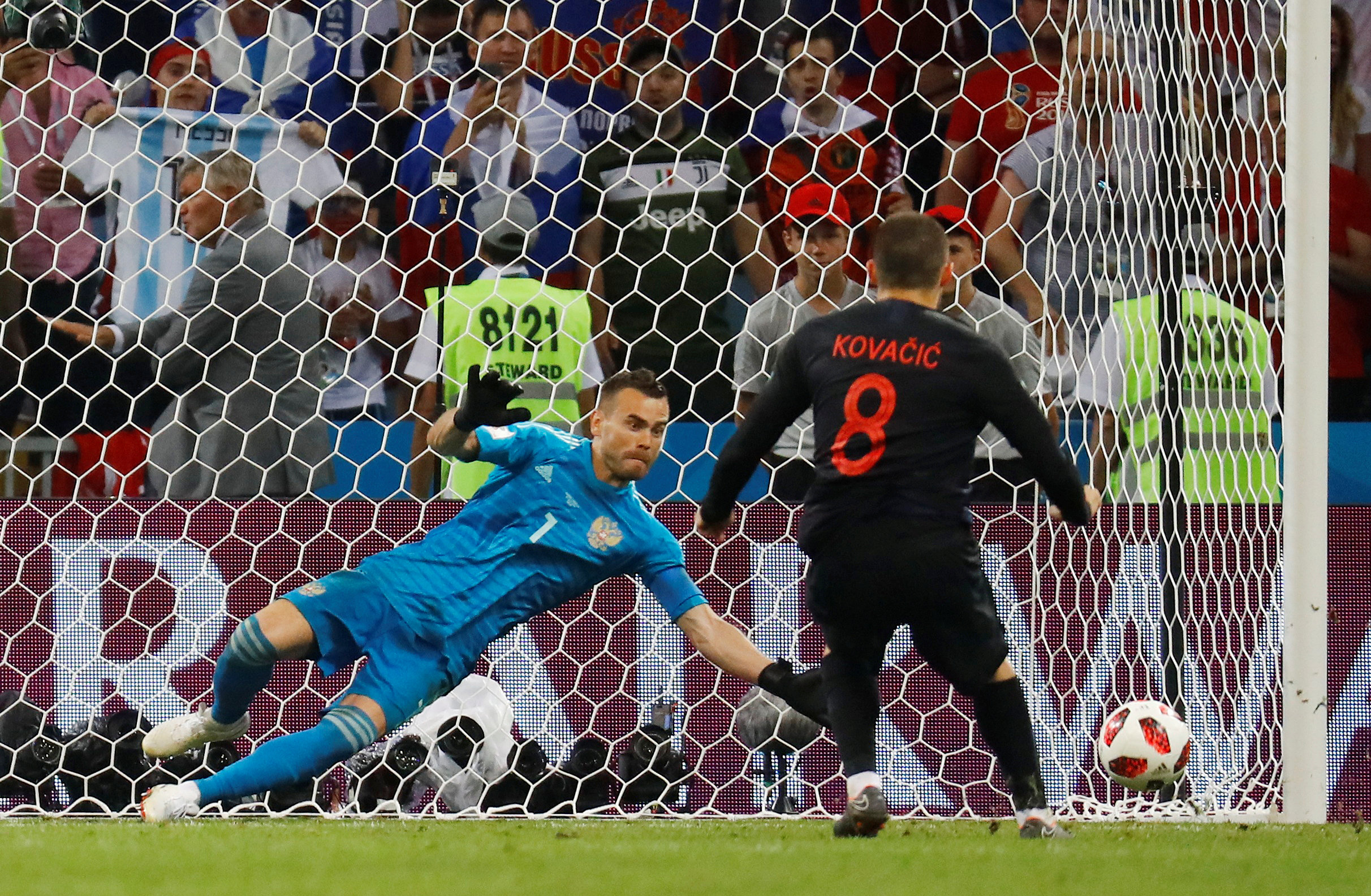 ​Croatia beat Russia on penalties to set up England semi-final