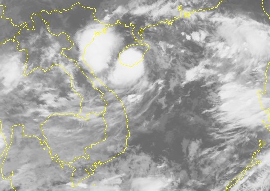 ​Typhoon Son-Tinh to make landfall in north-central Vietnam