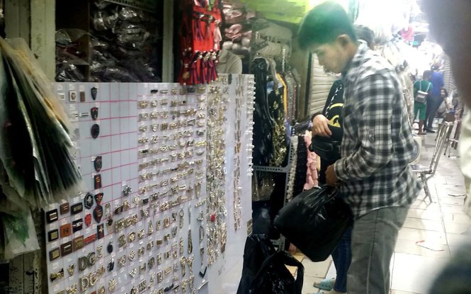​Vietnamese businesses demand sterner oversight of fake goods