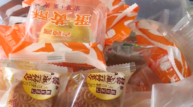 ​Dirt-cheap mooncakes found with ‘unlimited expiry dates’ in Vietnam
