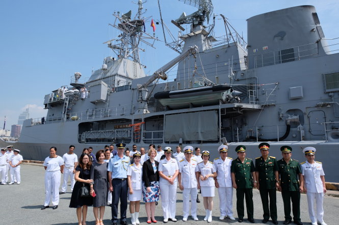 ​New Zealand naval frigate on visit to Ho Chi Minh City