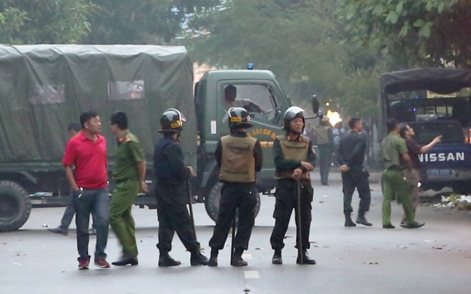 Vietnamese man arrested after 14-hour standoff with police