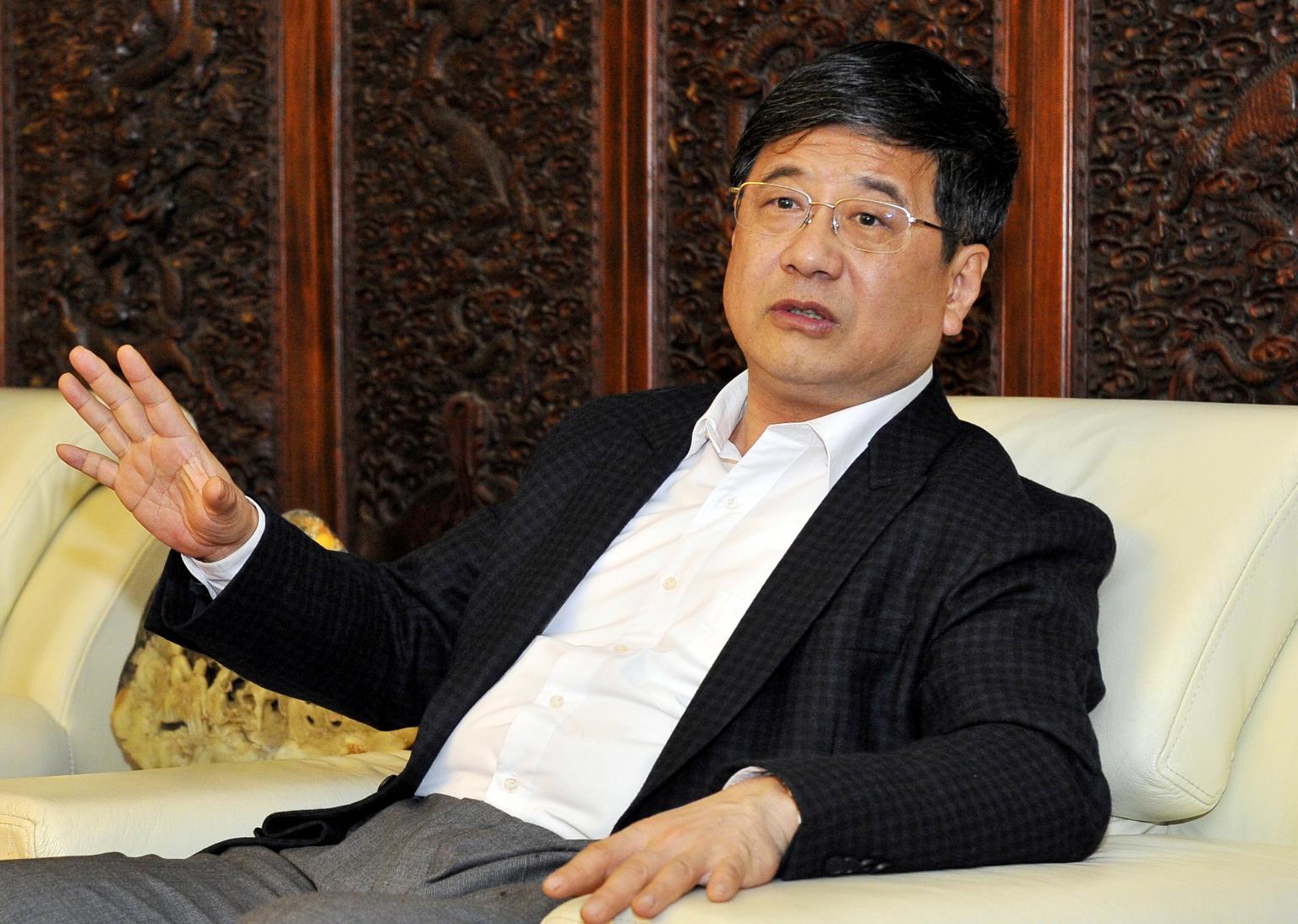 China's top Macau representative dead after falling from his building