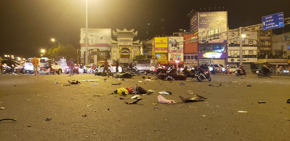 One dead as drunk BMW driver rams five motorbikes at Saigon’s busy intersection