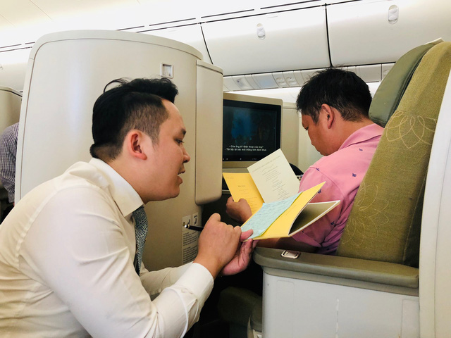 Vietnam Airlines to swap business-class seats for economy in fleet revamp