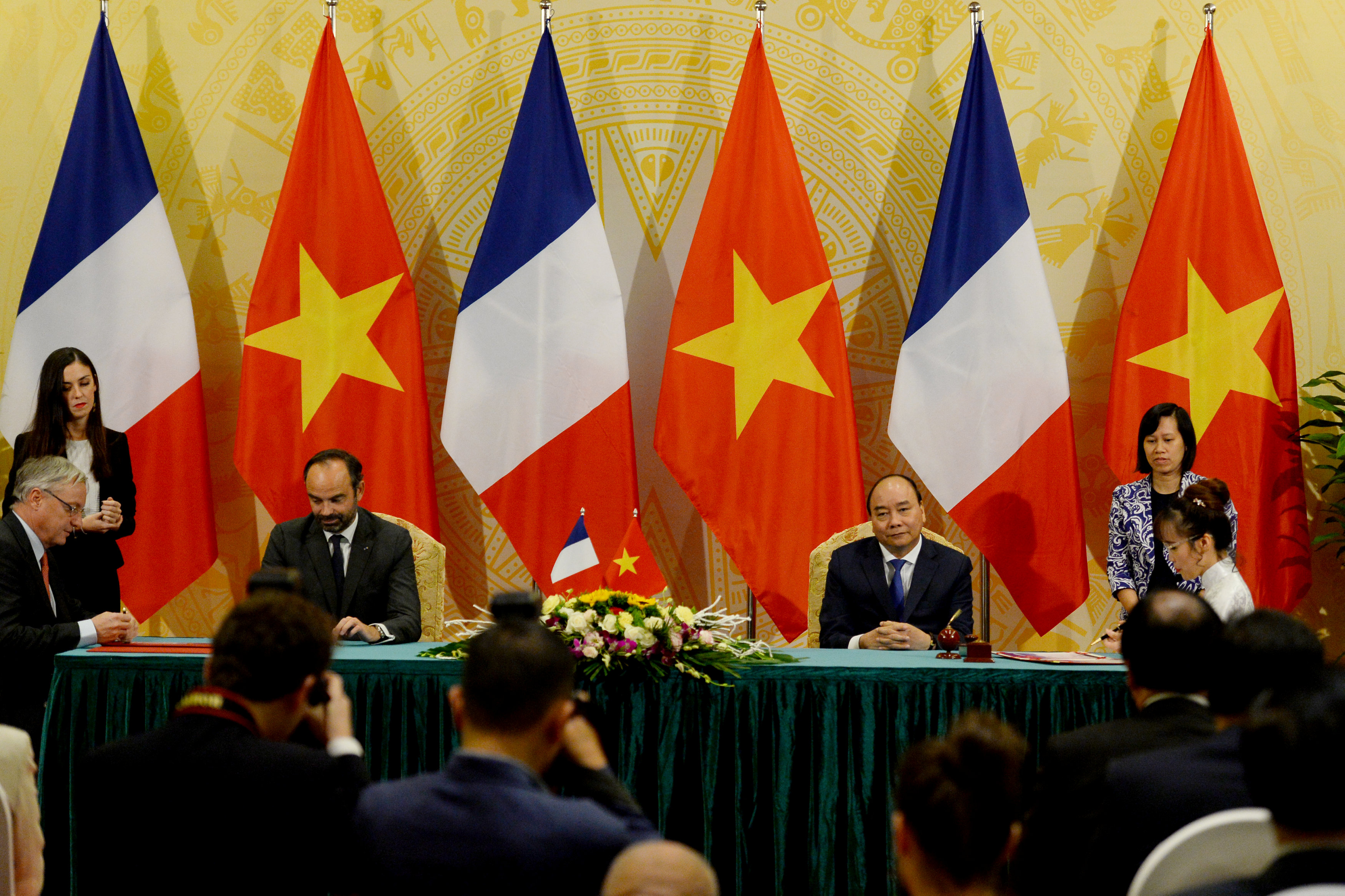Nearly $12bn in deals inked during French premier’s Vietnam visit