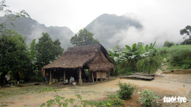 Visiting Doong - the village at the door of Son Doong Cave