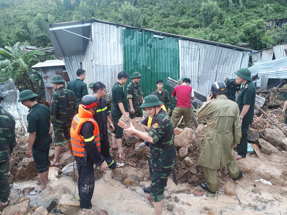 9 dead, 4 missing as rare downpour triggers landslides in Nha Trang