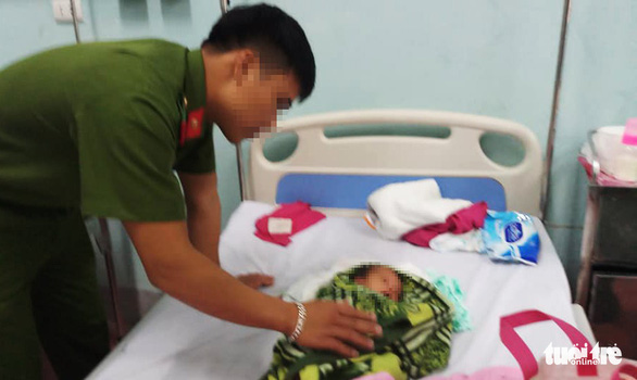 Vietnamese police save infant sold by mother