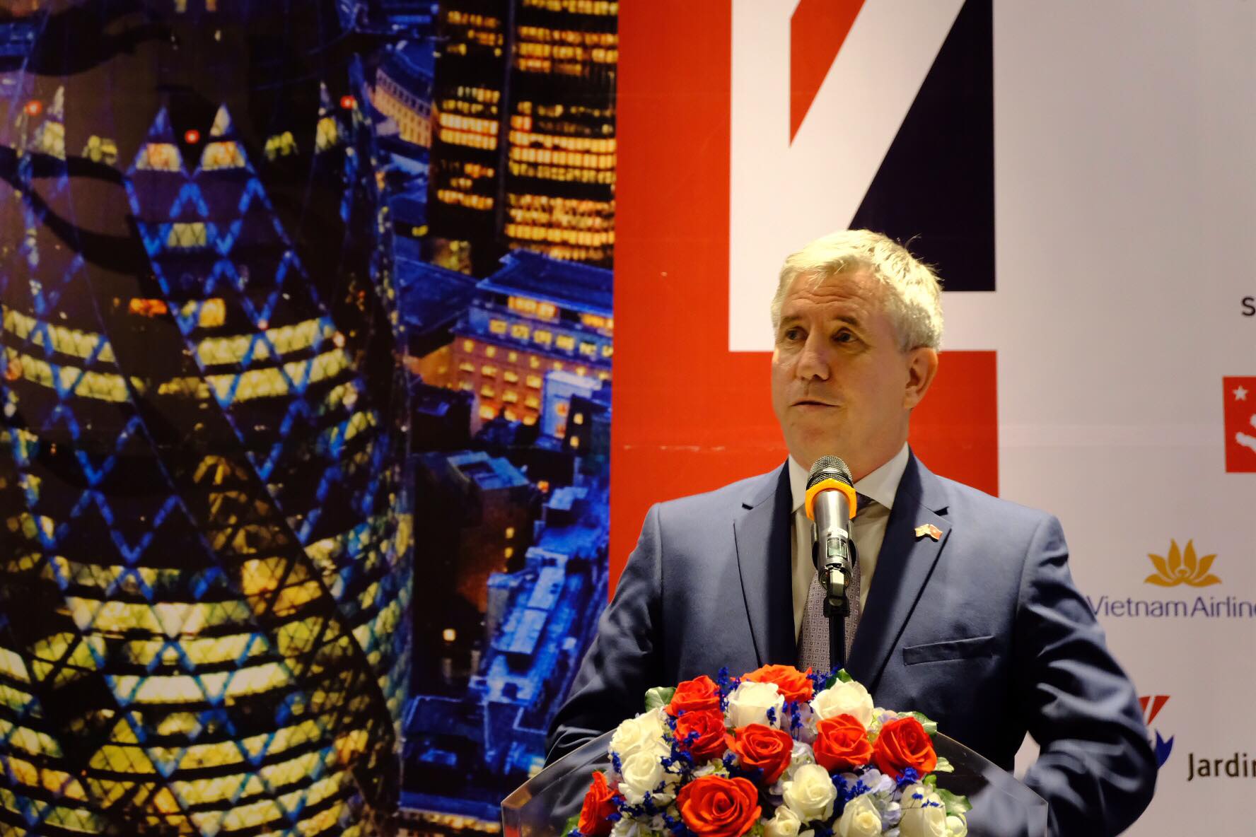 British consul general names key sectors in UK-Vietnam cooperation