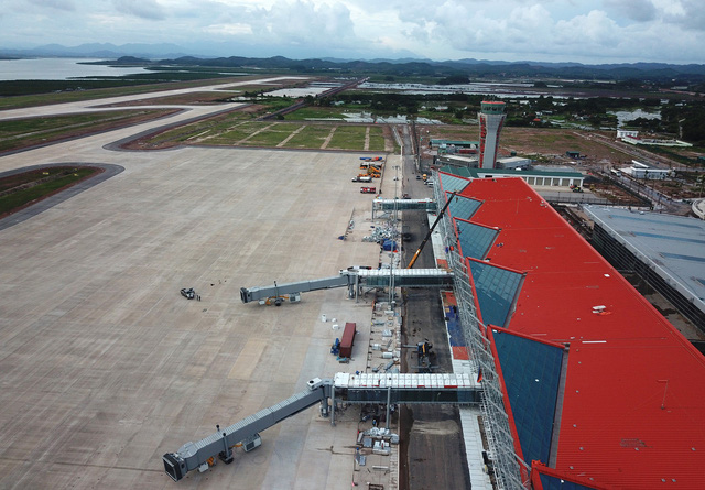 New airport to open in province home to Ha Long Bay this month