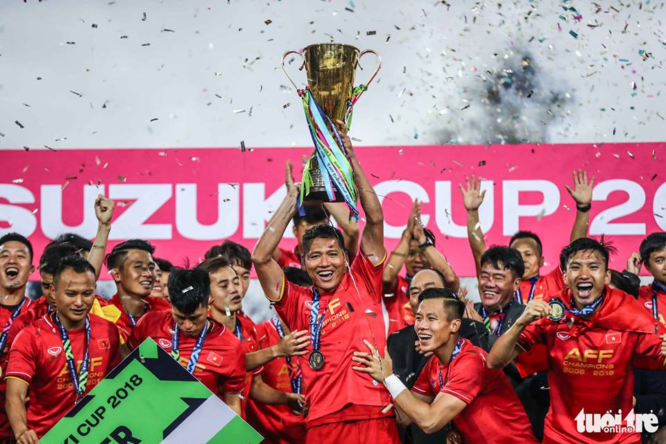 Vietnam beat Malaysia at home to claim Suzuki Cup