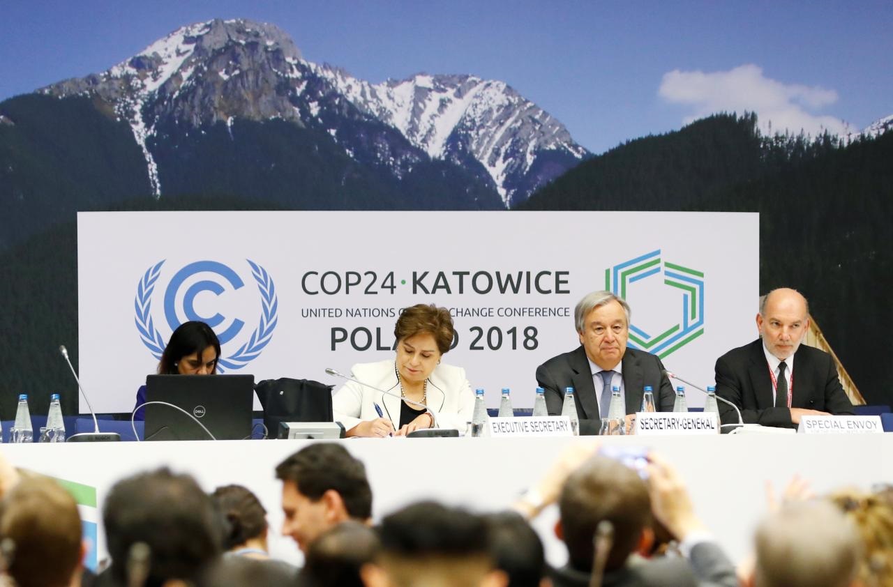 U.N. climate talks go into overtime as negotiators grapple with text