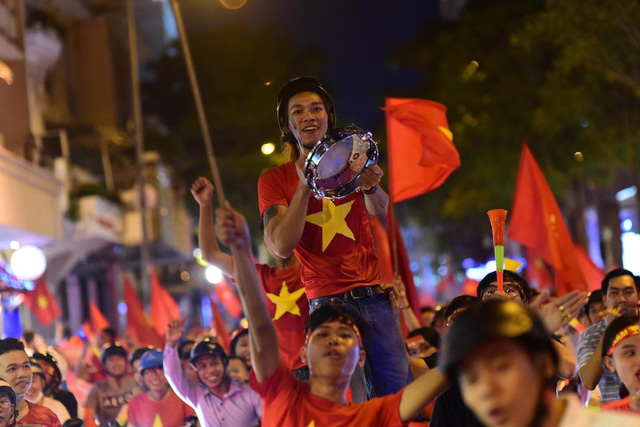 Vietnam's winning second AFF Cup celebrated countrywide