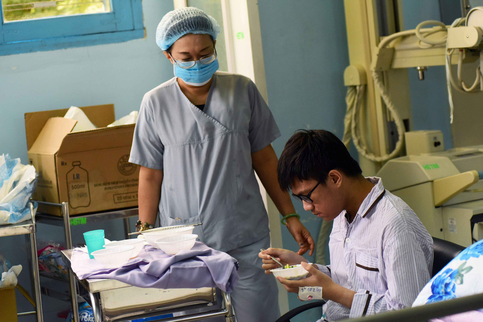 Organ donor’s death brings new life to five others in Vietnam
