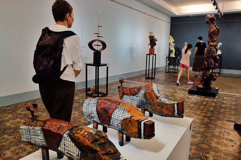 Vietnam’s quintessential modern sculptures showcased in Saigon exhibition