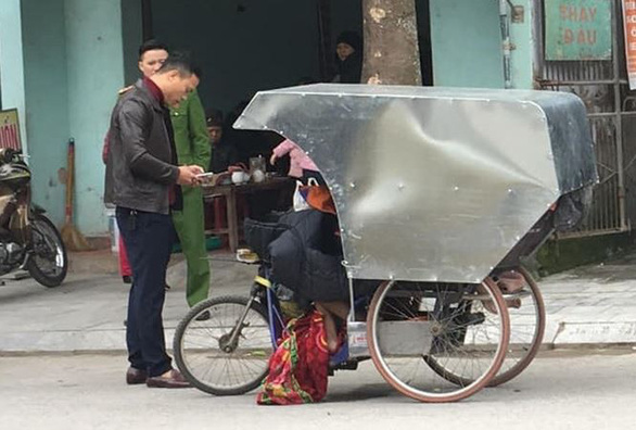 Man found dead in rickshaw in cold weather in north-central Vietnam: police