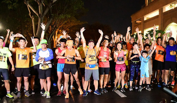 Runners raise money for pediatric heart surgeries at night marathon in Ho Chi Minh City