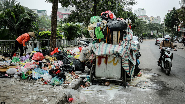Hanoi to relocate residents affected by pollution from waste treatment plant
