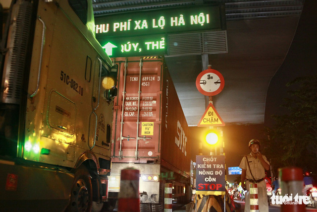 No drivers test positive for drugs on Day 1 of month-long inspection in Ho Chi Minh City
