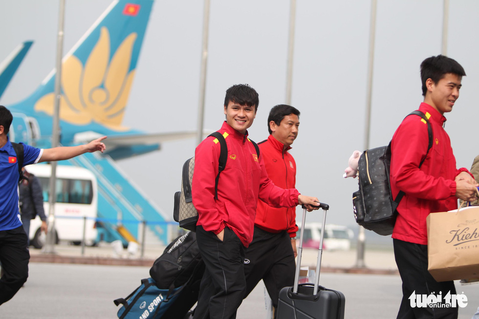 The heroes are home: Vietnam football team arrive in Hanoi after fairytale Asian Cup run