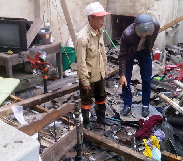 Blast kills one, injures four as Vietnamese teenagers make firecrackers at home