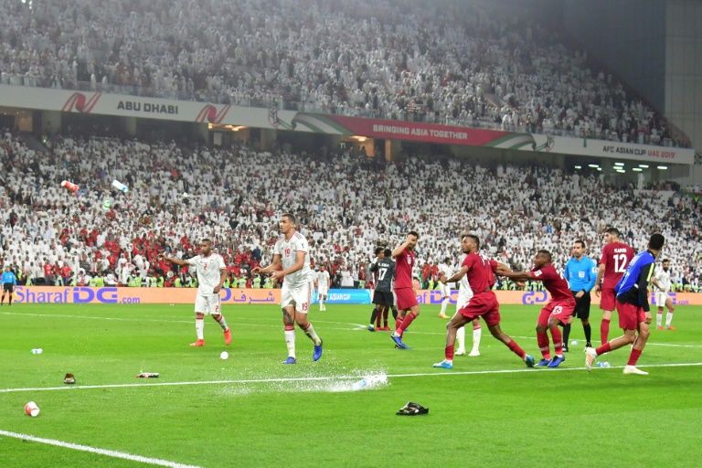Qatar pelted with shoes as they stomp UAE to reach Asian final